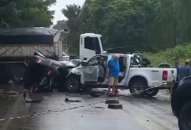 Homem morre após colisão entre dois carros na BR-316, em Atalaia