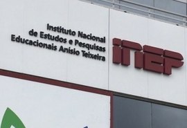 Universidades portuguesas facilitam o acesso ao aceitarem o ENEM