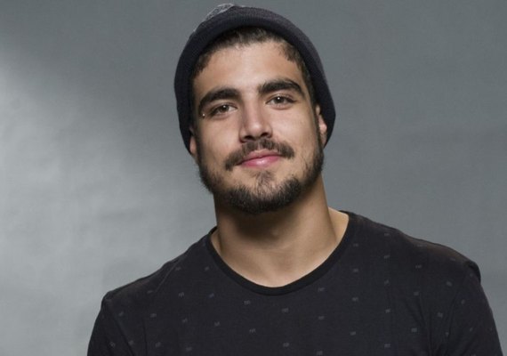 Caio Castro pede R$ 1 milhão para apresentar A Fazenda 13