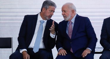 Deputados peitam Lula, que recorre ao 'rei das emendas' após Hugo Mota mudar o tom