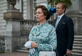 ‘The Crown’ paralisa filmagens temporariamente ‘por respeito’ a Elizabeth II