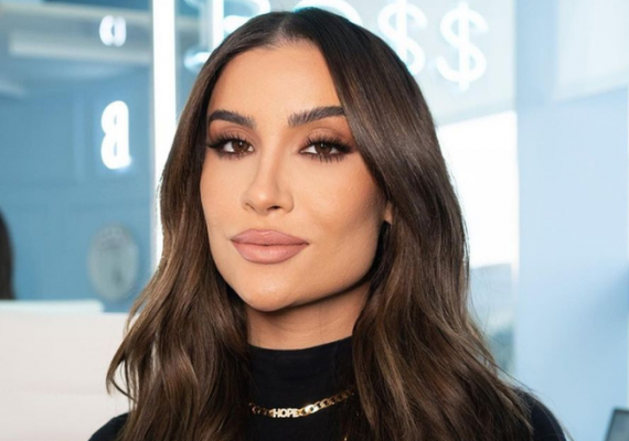 Sem papas na língua, Boca Rosa fala sobre sua vida amorosa nas redes sociais