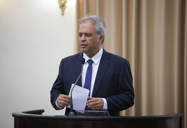 Silvio Camelo anuncia emenda para novo ônibus de coleta de sangue do Hemoar