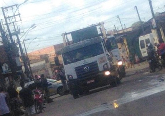 Criança de 12 anos morre após ser atropelada por caminhão em município de Alagoas