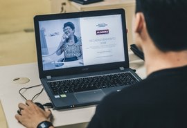 Mais de 20 mil servidores ainda não recadastraram dados funcionais