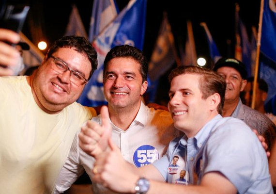 Rui Palmeira e Arthur Albuquerque iniciam campanha nas Nações Unidas e nas ruas da Santa Lúcia em Maceió