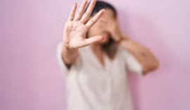 Mulher é estrangulada e estuprada pelo marido em Maceió