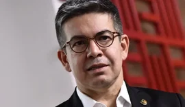 Líder de Lula apresenta projeto para obrigar candidatos a abrirem sigilos