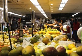 Brasil tem menor nível de pobreza e desigualdade e maior renda em 30 anos