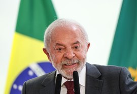 Lula confirma presença em debates de segundo turno contra Flávio
