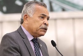 Na Tribuna da Casa, Tarcizo Freire cobra regulamentação da Habilitação Social