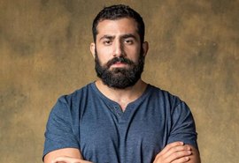 Vídeo: Kaysar Dadour revela ser “craque em comer c*” e motivo choca