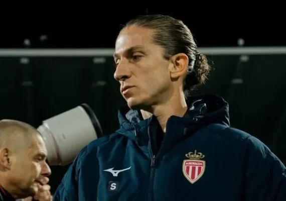 Filipe Luís tem início no Monaco superior ao seu trabalho no Flamengo