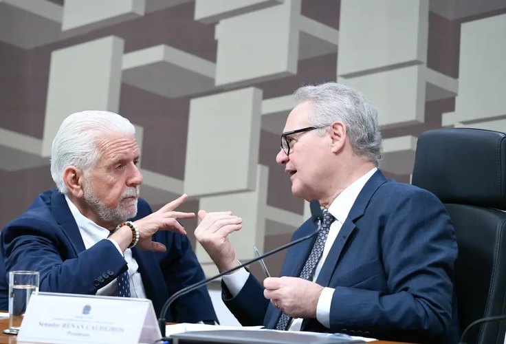 Jaques, o líder, ou Renan, o amigo. Com quem Lula fica na peleja da dosimetria?