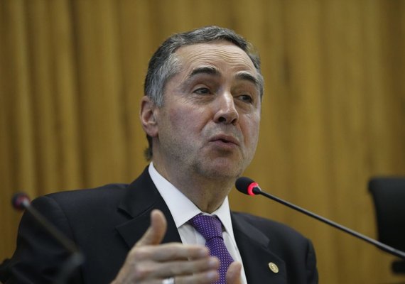 Barroso toma posse como presidente do TSE nesta segunda (25)