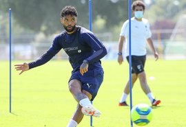 Atlético-MG acerta acordo com o Bordeux para empréstimo do alagoano Otávio