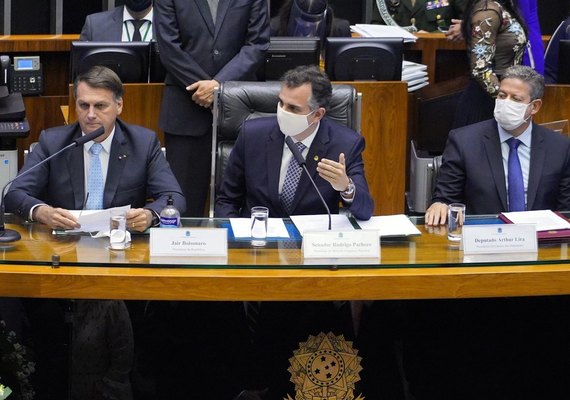 Com Bolsonaro e Fux, Congresso abre trabalhos legislativos de 2021