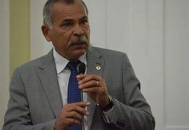 Pré-candidato a prefeito em Arapiraca, Tarcizo Freire pode ir para ruas sem apoio do partido