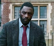 'O público não aceitaria um James Bond negro', diz Idris Elba sobre rumores