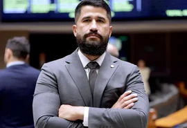 Deputado Fábio Costa é o único de AL a apoiar emenda que adia fim da escala 6x1 para 2036