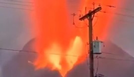 Erupção do Anak Krakatau suspende voos em aeroportos da Indonésia