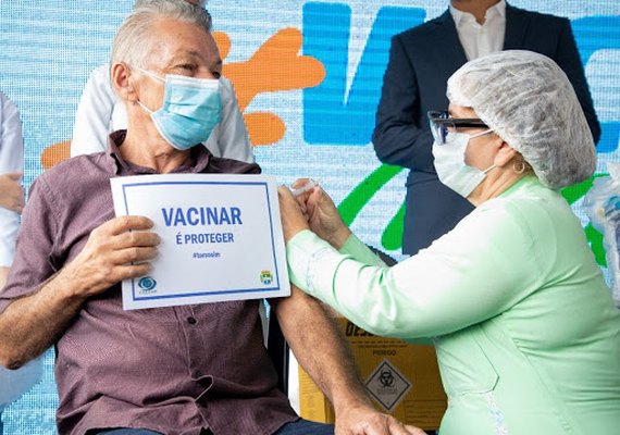 Vacinação de idosos de 83 anos acima em Maceió continua até sábado (13)