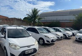 Leilão público oferece carros, motos, caminhões e eletrônicos a baixo custo