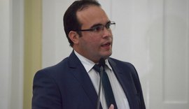 Estabelecimentos devem ter pontos de recolhimento de embalagens, propõe Davi Maia