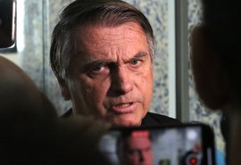 Defesa afirma que Bolsonaro desconhecia vídeo gravado por Eduardo