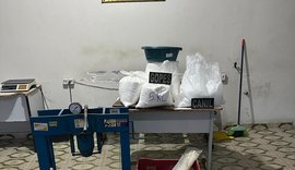 Polícia destrói refinaria de drogas e apreende mais de 51 kg de cocaína em Arapiraca