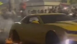 Vídeo mostra Camaro com pneus em chamas durante evento no Jaraguá