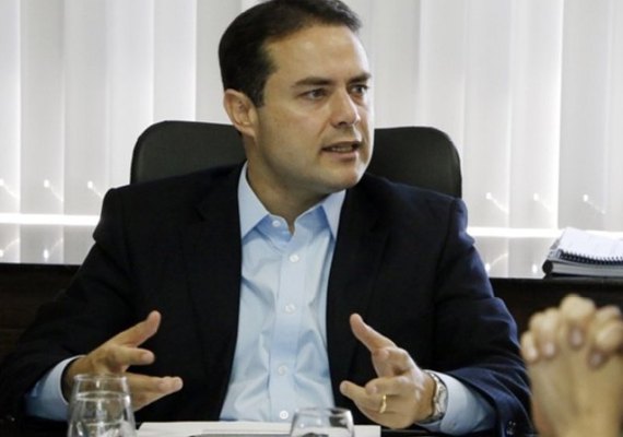 Renan Filho assina Decreto de Emergência pela volta de Operação Pipa