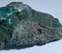 Rochas feitas de plástico são achadas em ilha brasileira