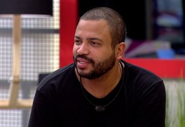 Projota comenta sobre quem fica com a liderança