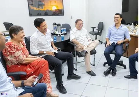 Acordo entre JHC, Lira e Gaspar pode levar Arapiraca para vice