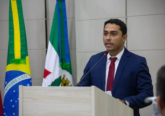 Vereador David do Emprego celebra primeiro ponto de apoio de entregadores em Maceió