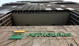 Petrobras desmente Bolsonaro e nega antecipação de anuncio para reajuste nos combustíveis este mês