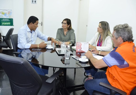 Prefeito solicita perfuração de mais poços artesianos na zona rural