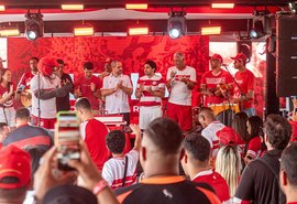 CRB celebra 113 anos com festa, música e jogos no Casarão