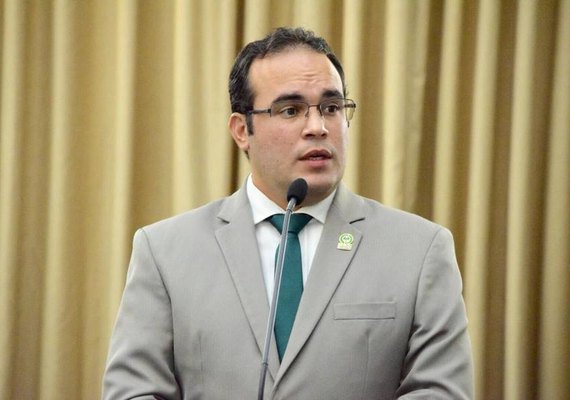 Deputado Davi Maia irá coordenar equipe de transição de JHC