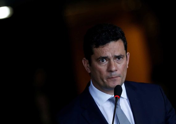 Mensagens mostram colaboração entre Moro e Deltan na Lava Jato
