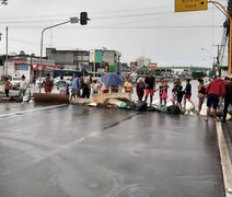 Moradores do Bom Parto se reúnem no Farol para cobrar governo e prefeitura sobre chuvas