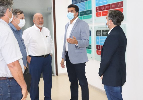 Rui Palmeira visita liderança e diz que já está construindo plano de governo