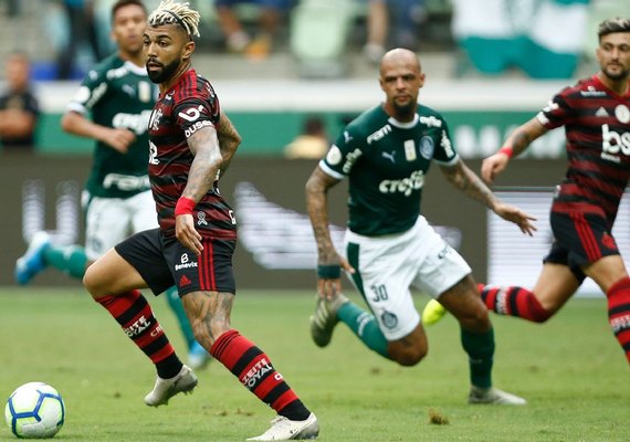 TRT-RJ suspende Palmeiras e Flamengo devido a infectados pela covid-19