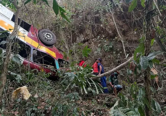 Três meses depois, por que a tragédia da Serra da Barriga ainda não teve resposta?