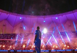 Veja: Show de drones formam nome de Neymar durante apresentação no Al Hilal