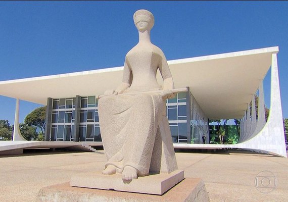 Apuração do STF sobre Fake News divide opiniões e senador sai em defesa