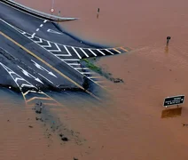 Mais de 2 milhões de pessoas foram afetadas pelas enchentes no RS