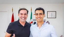 “Uma vaga de federal é minha”, avisa vereador de Maceió