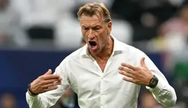 Arábia Saudita demite técnico Hervé Renard a menos de dois meses da Copa